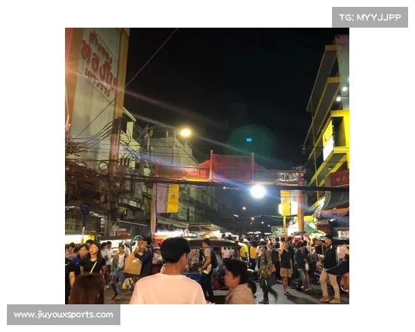 女排世锦赛泰国夜市设立球迷专区 凌晨转播收视率创历史新高 女排世锦赛泰国夜市设立球迷专区 凌晨转播收视率创历史新高