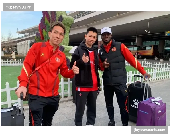 山东泰山仅更换一名外援 阿尔瓦罗加盟填补后防漏洞